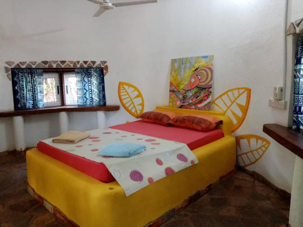 Kokrobite Gardens Restaurant And Guest House Luaran gambar