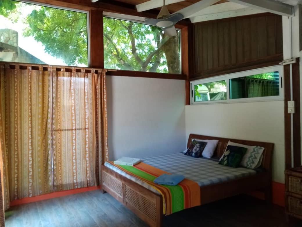 Kokrobite Gardens Restaurant And Guest House Luaran gambar