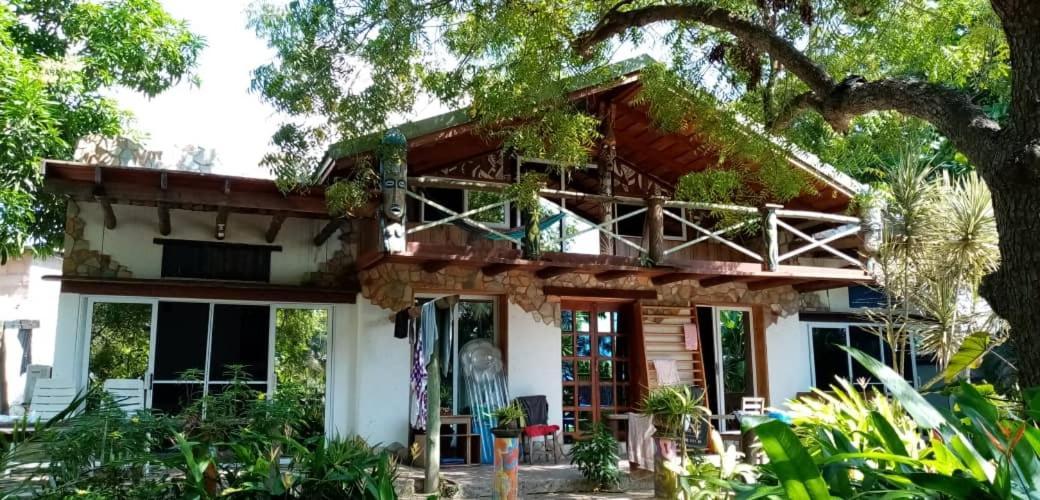 Kokrobite Gardens Restaurant And Guest House Luaran gambar